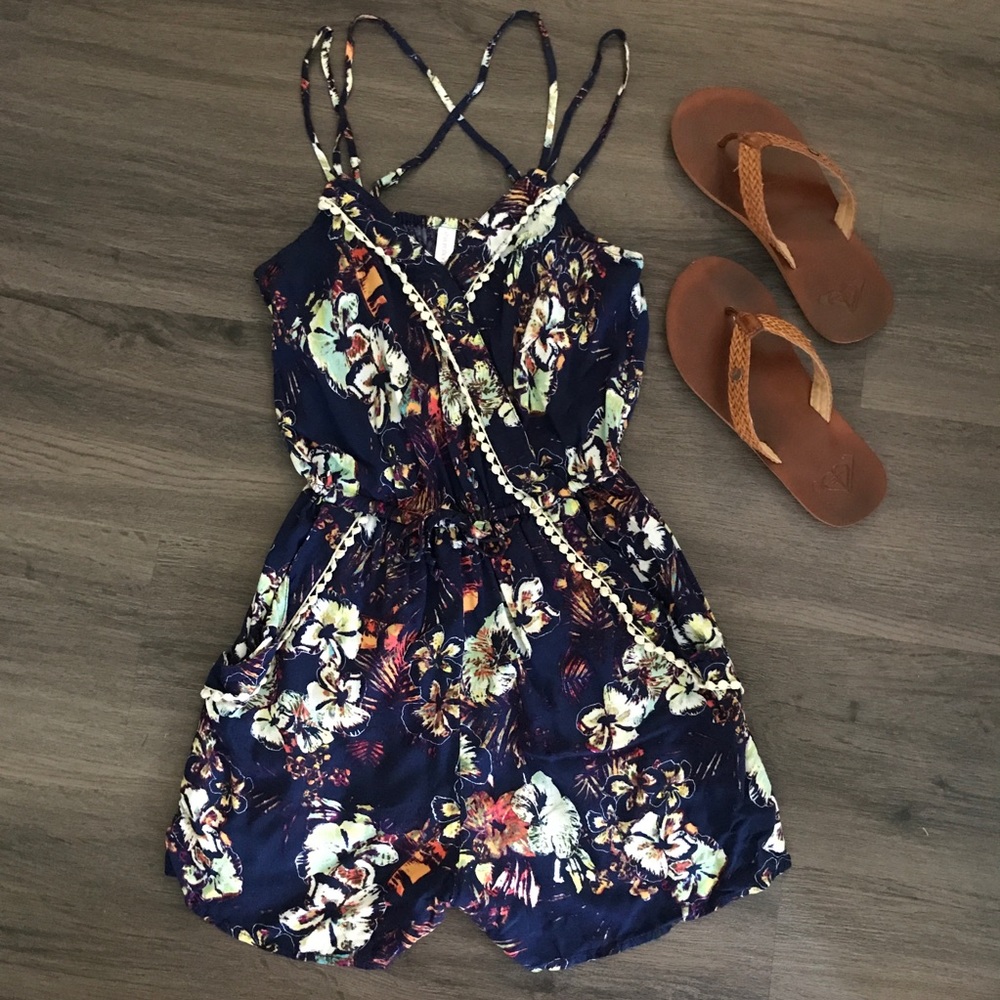 Floral Romper 🌸